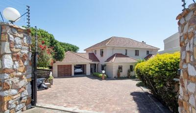 House For Sale in Humerail, Port Elizabeth
